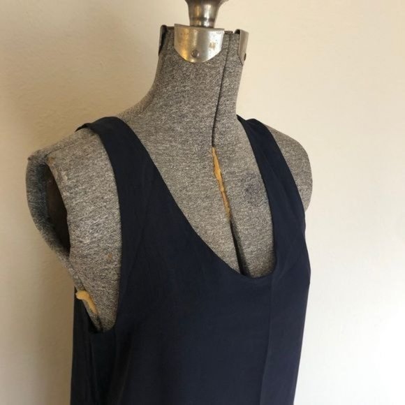 Chloé Navy Silk Tank - Picture 4 of 10
